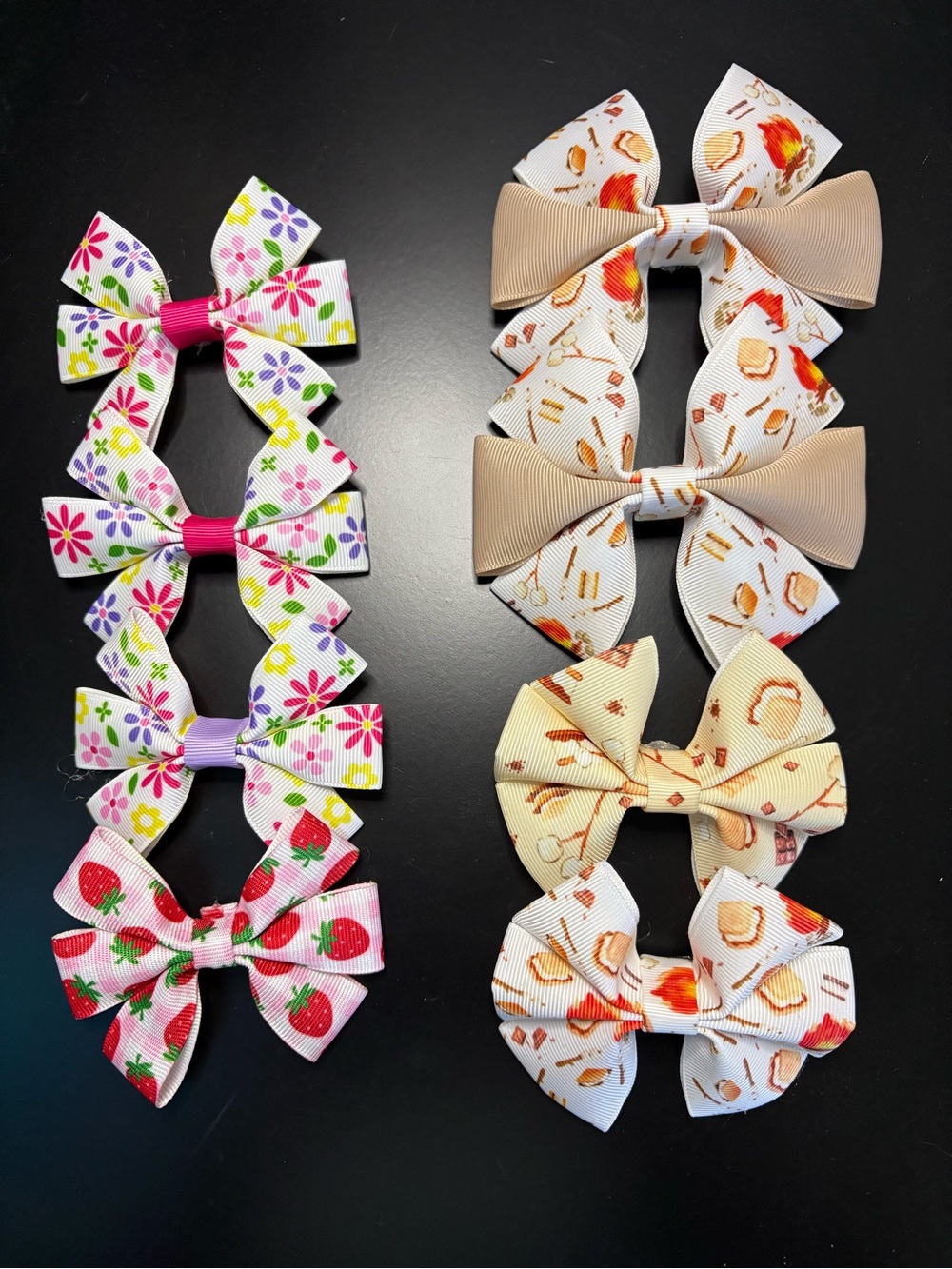 *Custom Hair Bows*